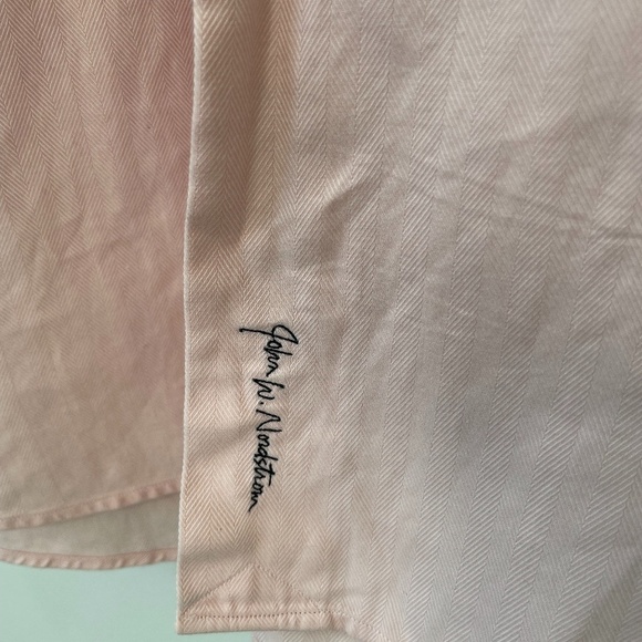 John W. Nordstrom 100 % Egyptian Cotton Pale Pink Button Up - Picture 3 of 7